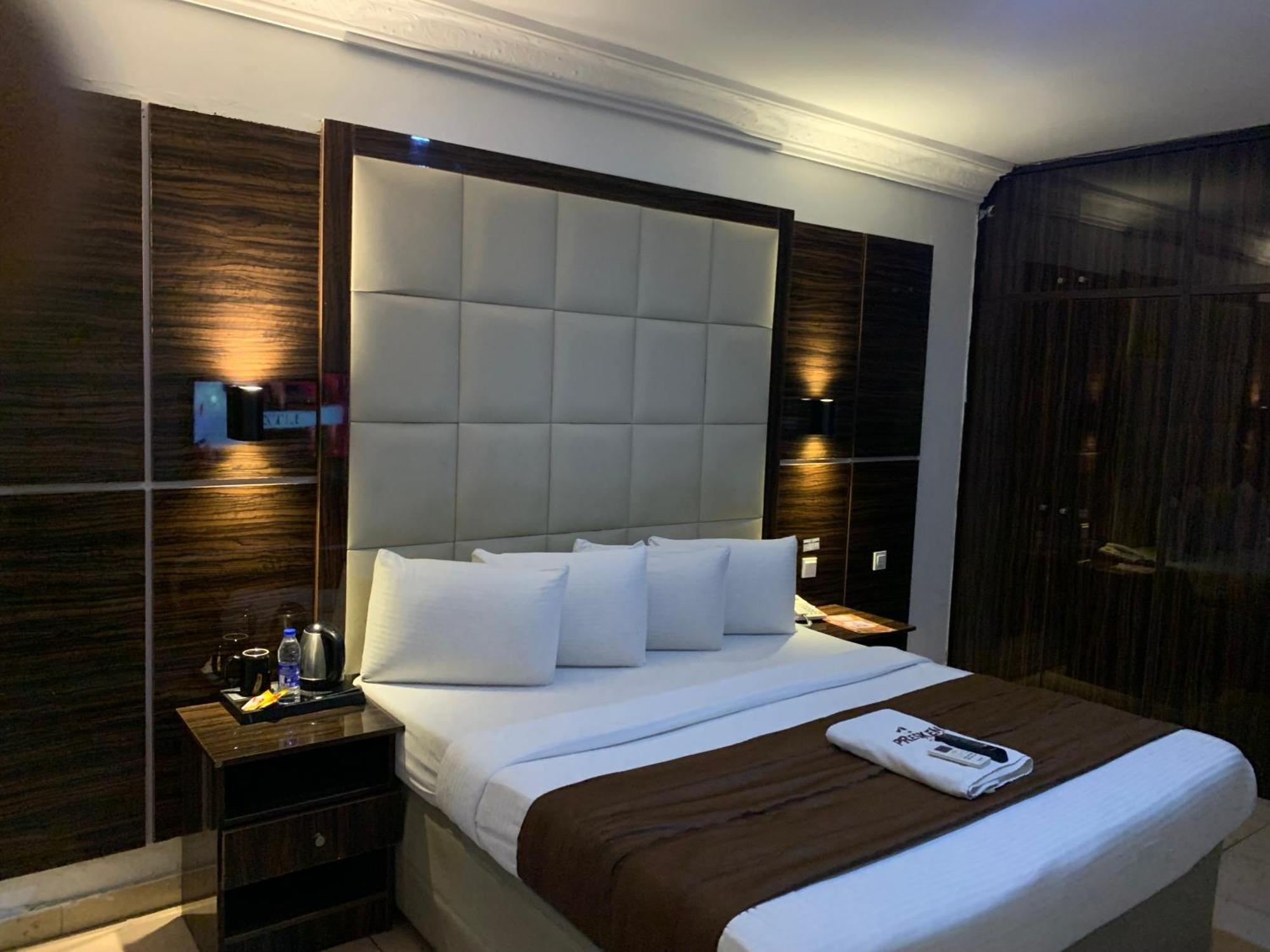 Apese Presken Hotels @ Victoria Island מראה חיצוני תמונה