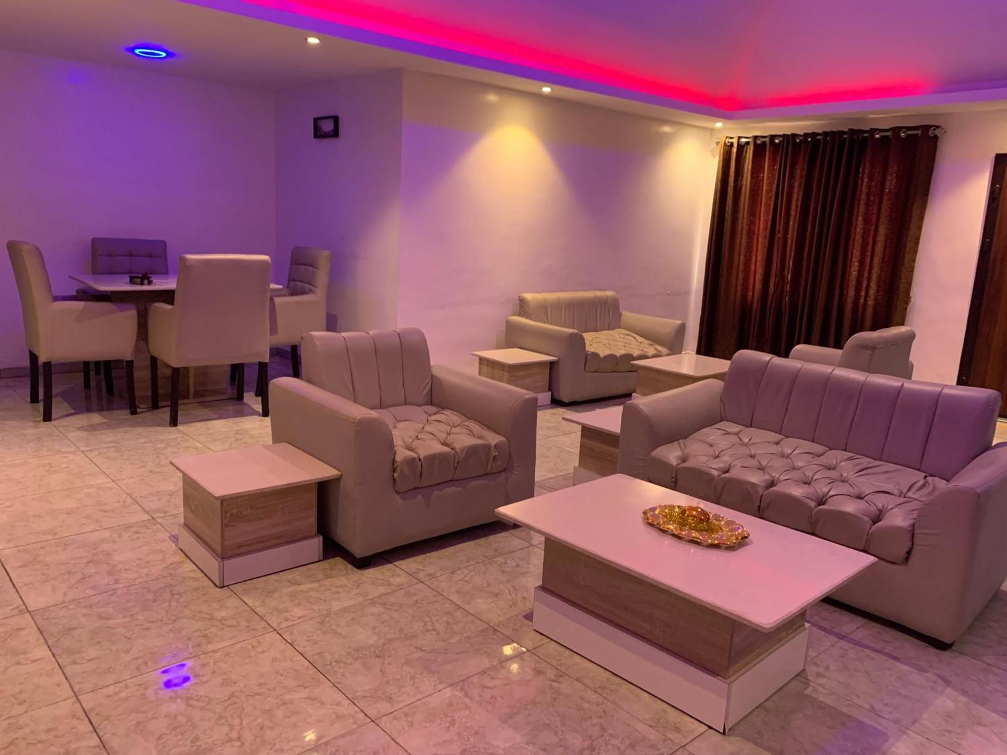 Apese Presken Hotels @ Victoria Island מראה חיצוני תמונה