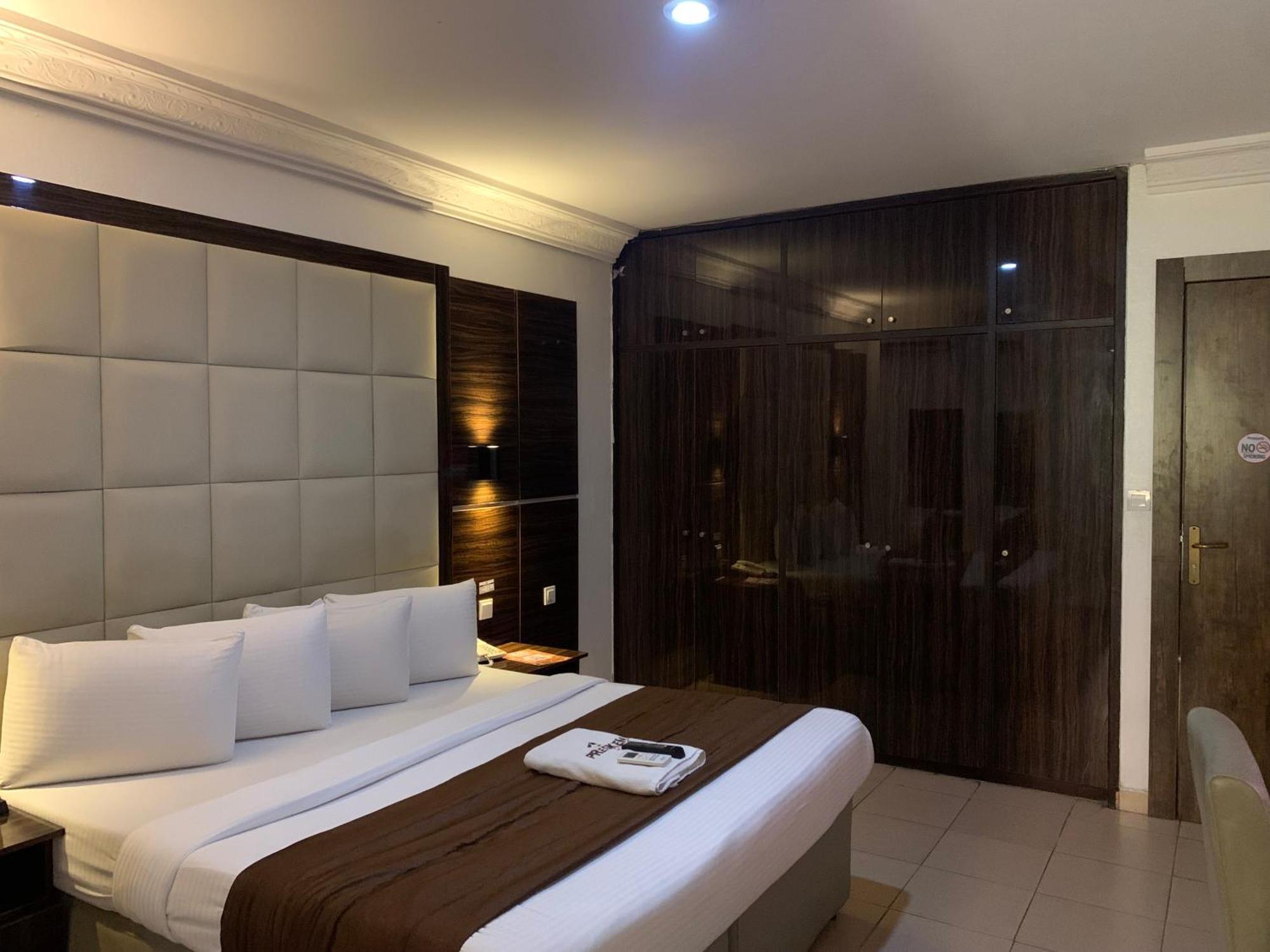Apese Presken Hotels @ Victoria Island מראה חיצוני תמונה